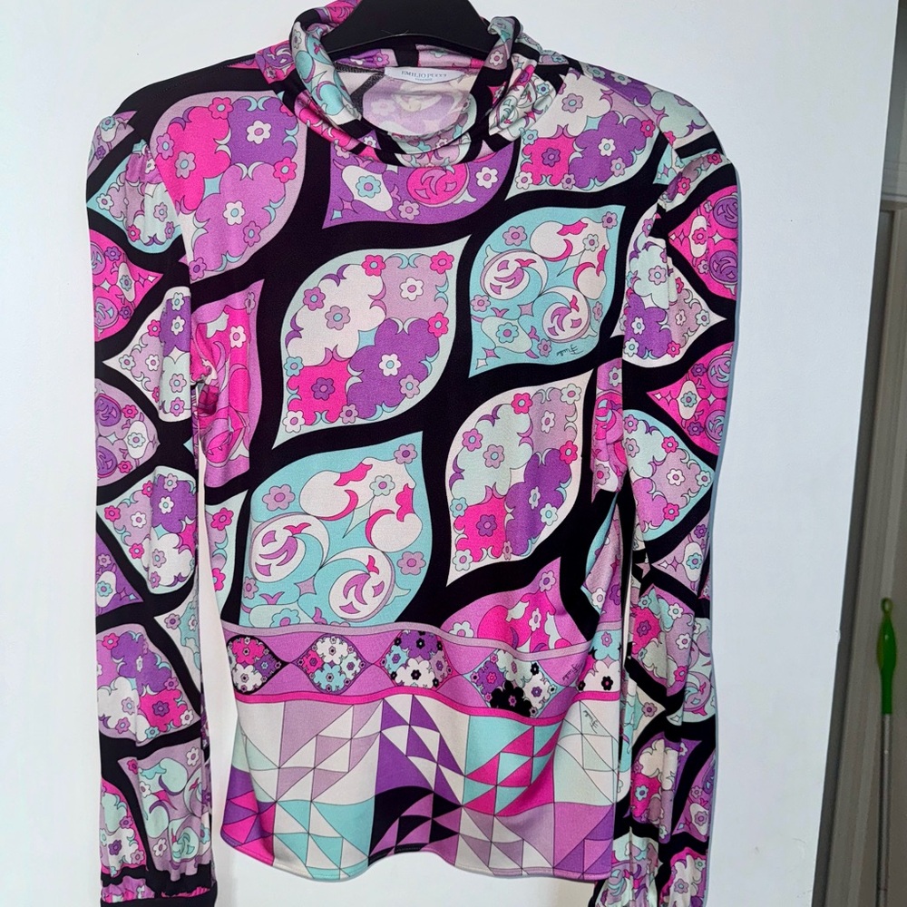 Emilio Pucci 100% silk top